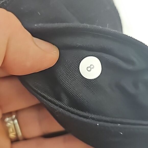 Lululemon Crop Leggings with Floral Top and Bottom size 8 - Picture 6 of 7